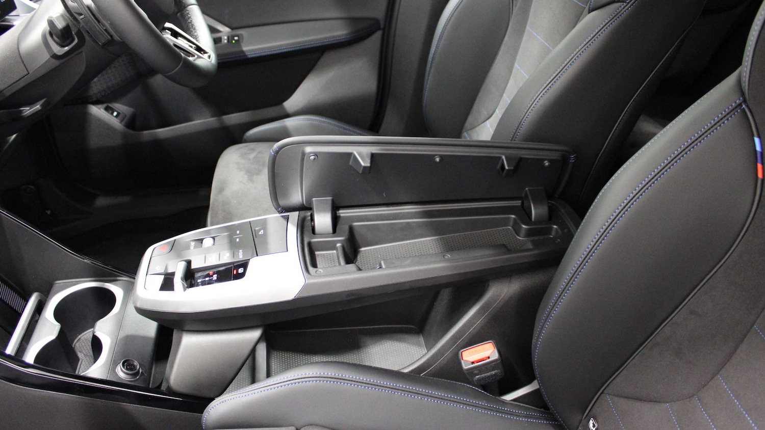 Used BMW iX1 2025 for sale - 76540757: Photo 29