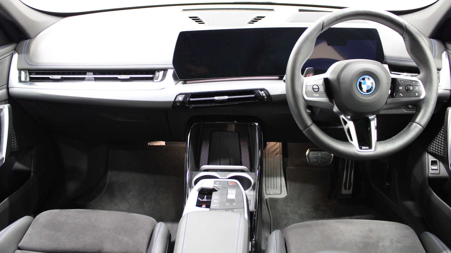 Used BMW iX1 2025 for sale - 76540757: Photo 5