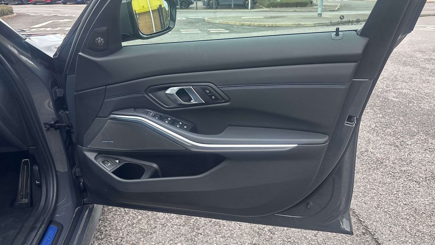 Used BMW 3 Series 2025 for sale - 76488002: Photo 27