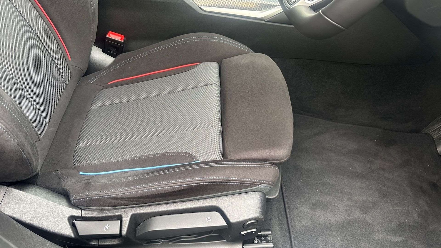 Used BMW 3 Series 2025 for sale - 76488002: Photo 28