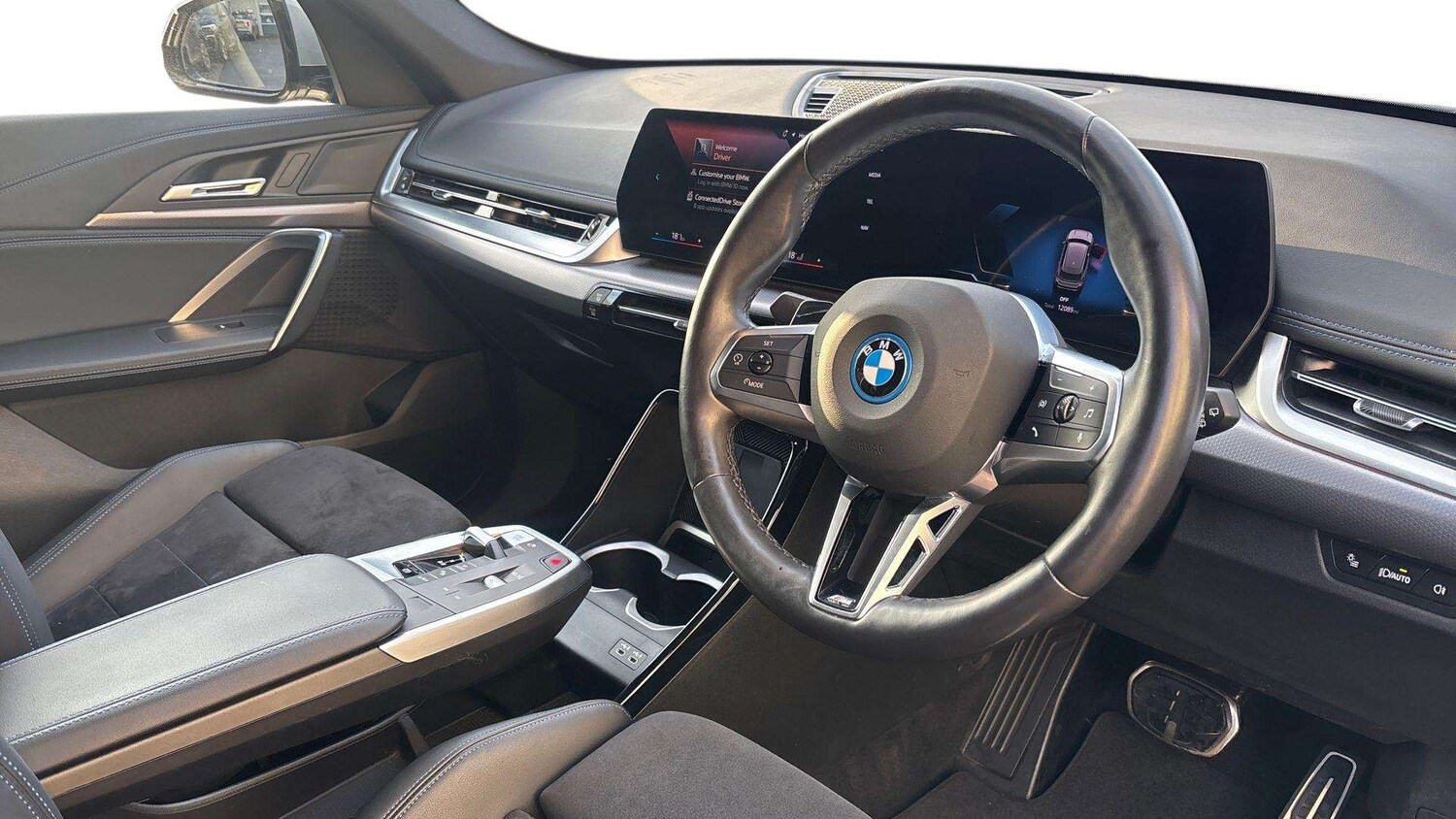 Used BMW iX1 2024 for sale - 77810826: Photo 8