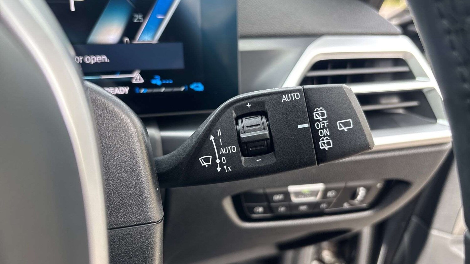 Used BMW 3 Series 2025 for sale - 78209027: Photo 30