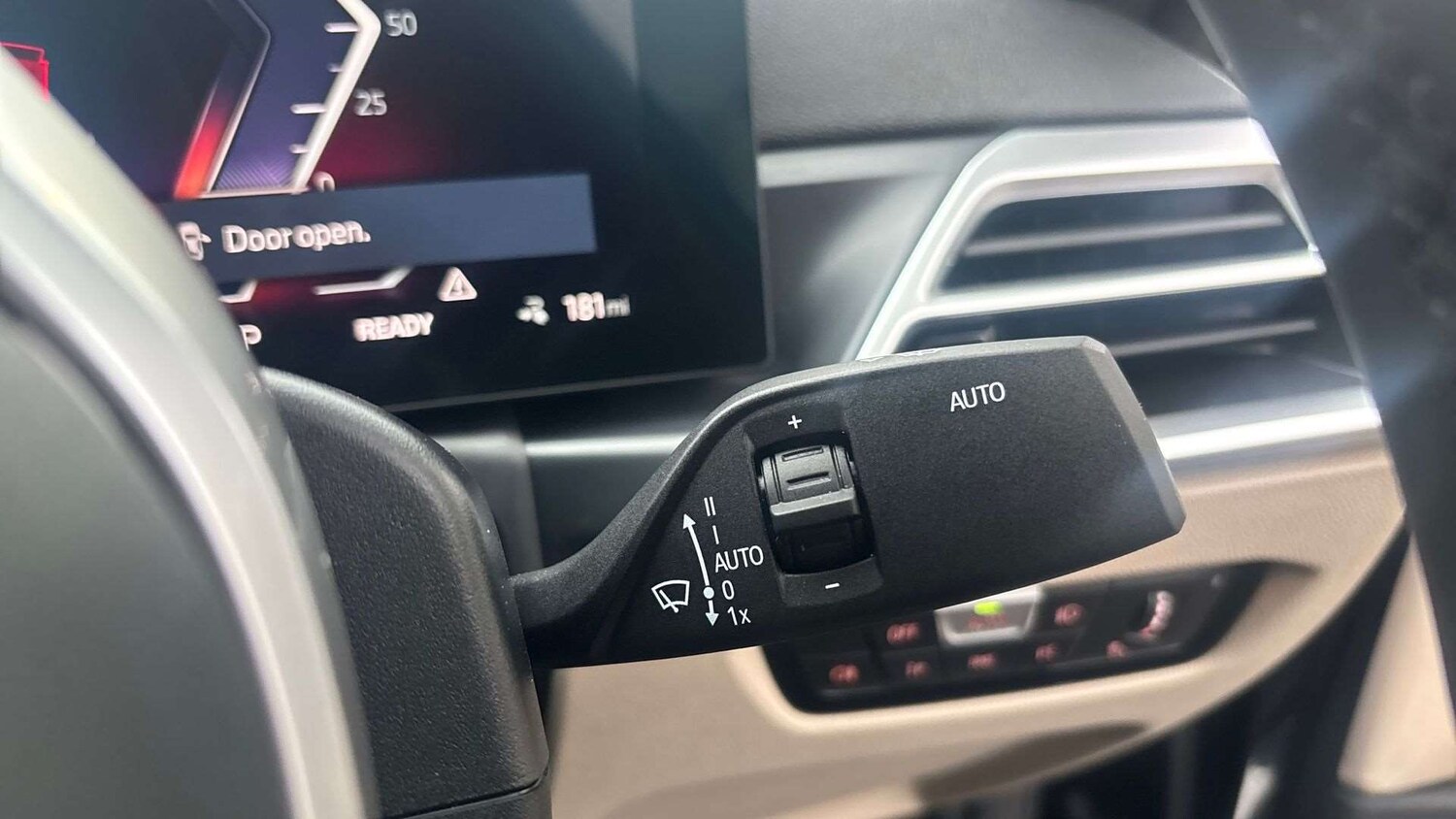 Used BMW i4 2025 for sale - 78051917: Photo 30