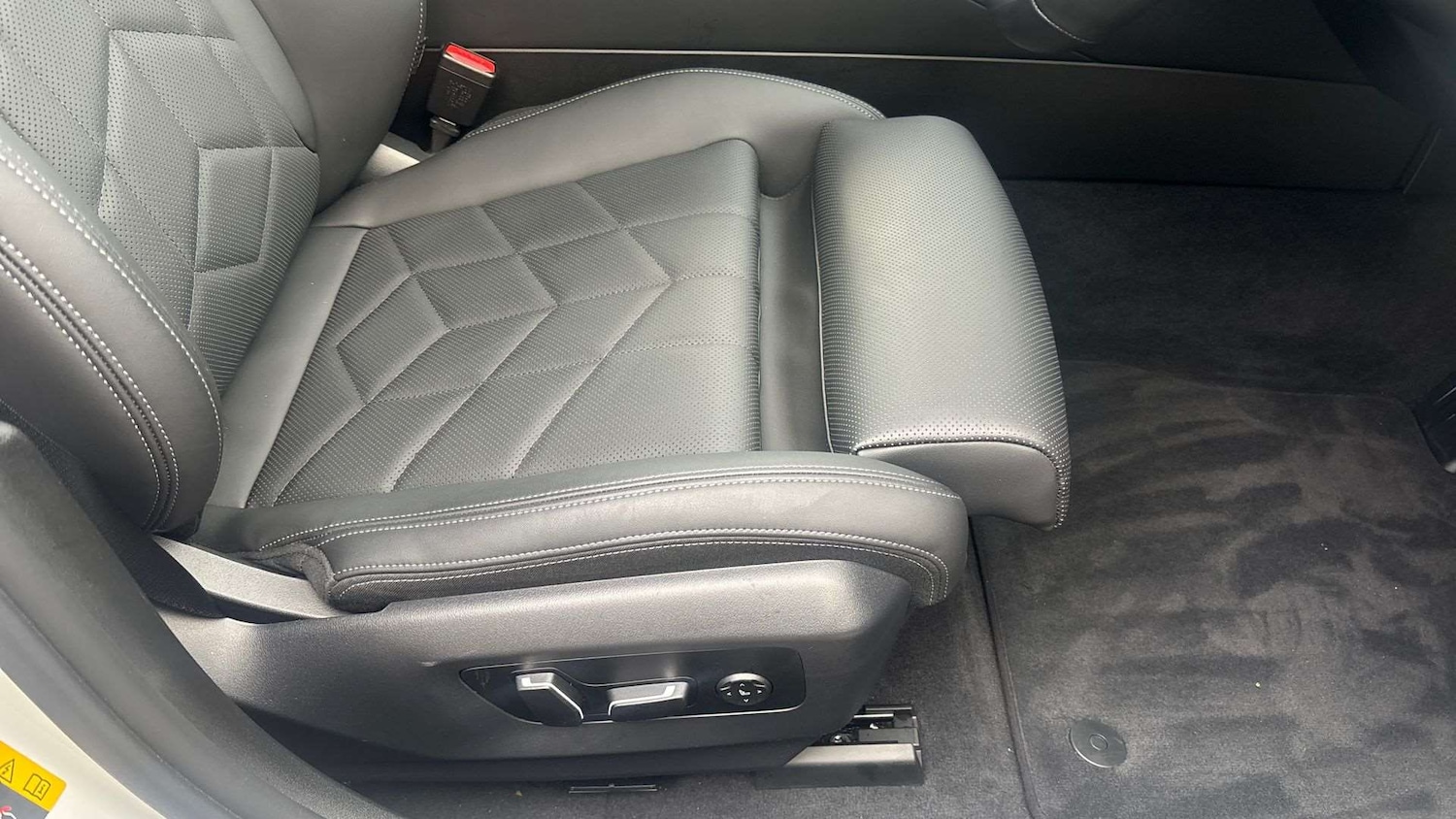 Used BMW i5 2025 for sale - 76460279: Photo 28