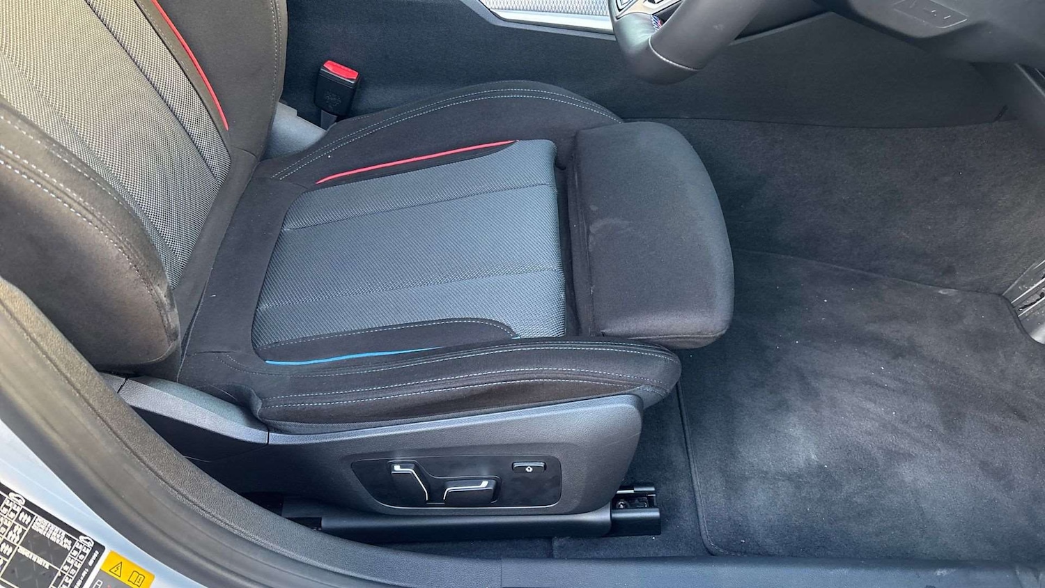 Used BMW i4 2025 for sale - 77112402: Photo 28