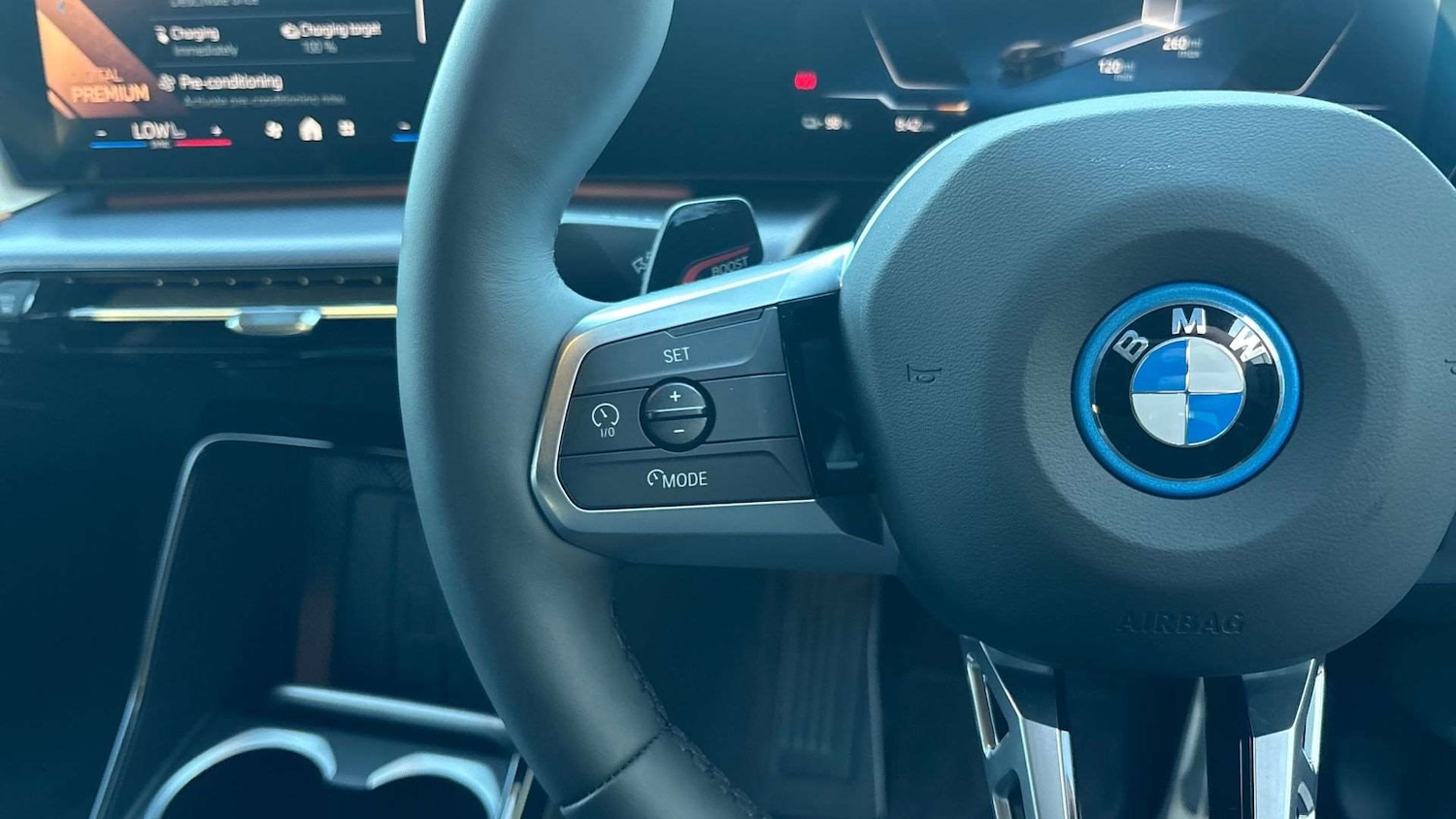 Used BMW iX2 2025 for sale - 77178799: Photo 22