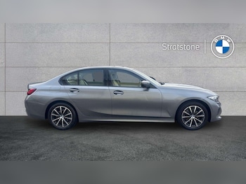 Used BMW 3 Series 2023 for sale - 78052191: Photo