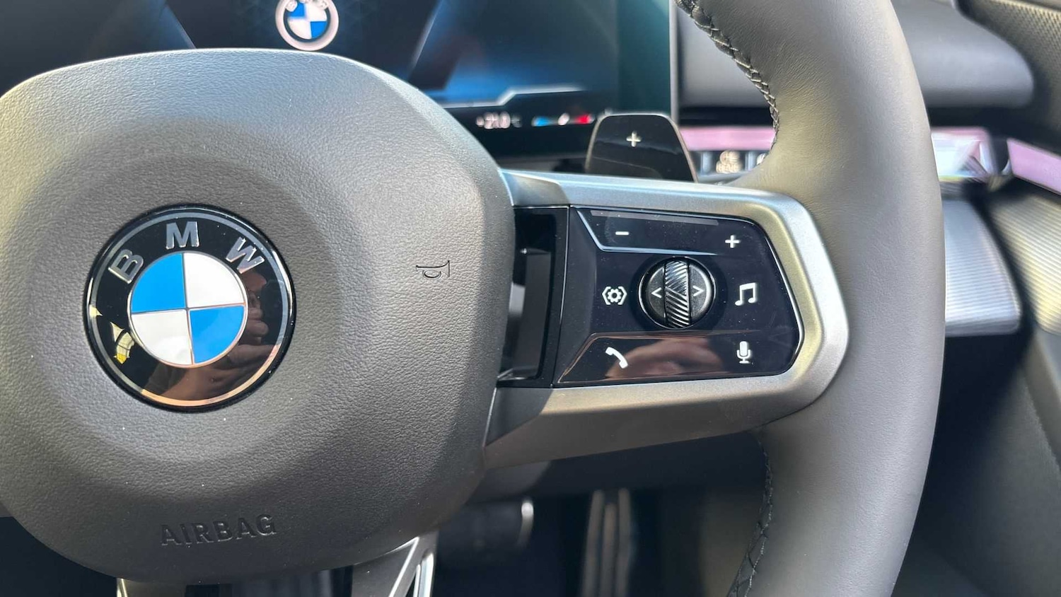 Used BMW 5 Series 2025 for sale - 76488063: Photo 22