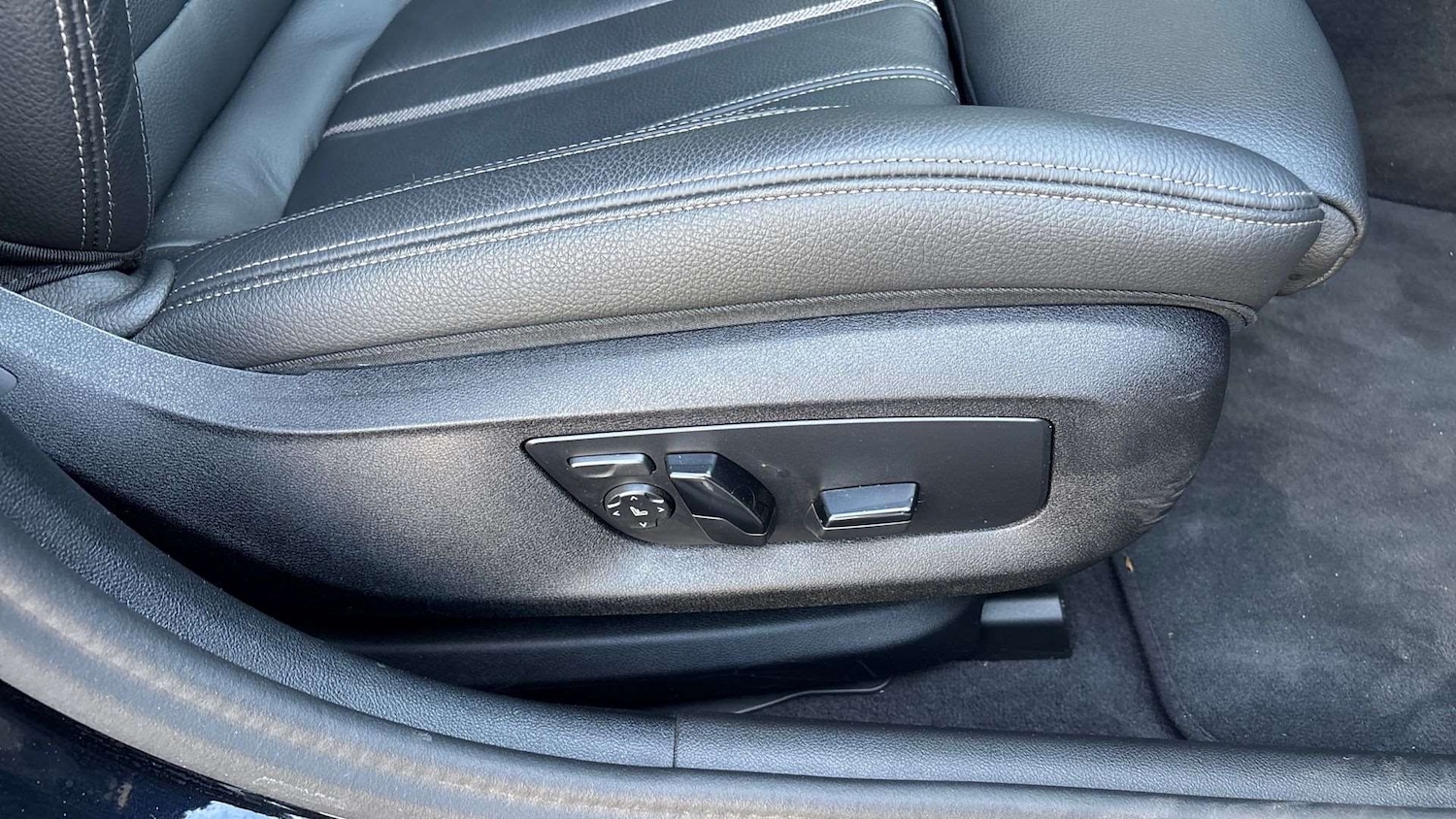 Used BMW 5 Series 2024 for sale - 76390764: Photo 28