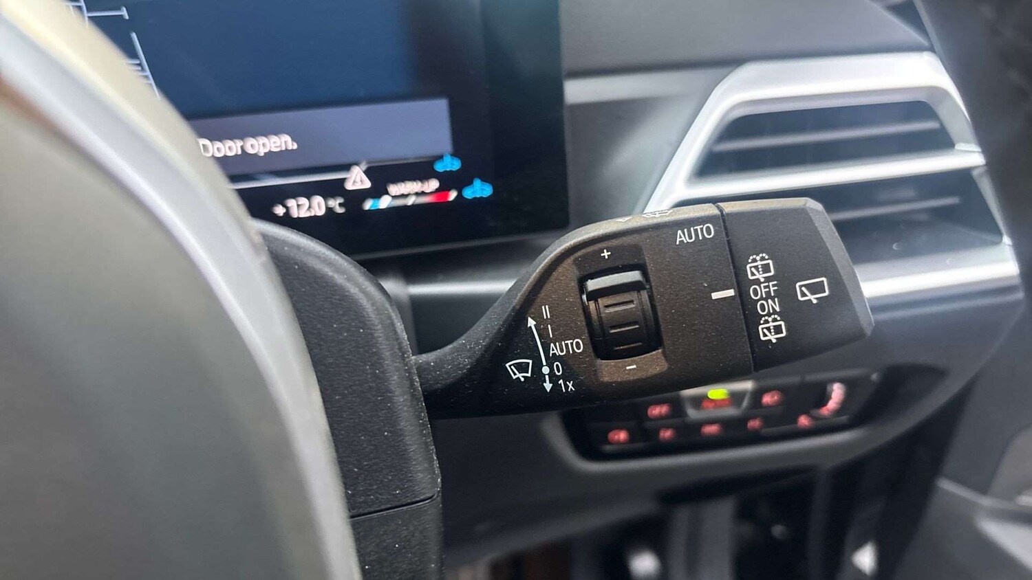 Used BMW 3 Series 2025 for sale - 78052087: Photo 30