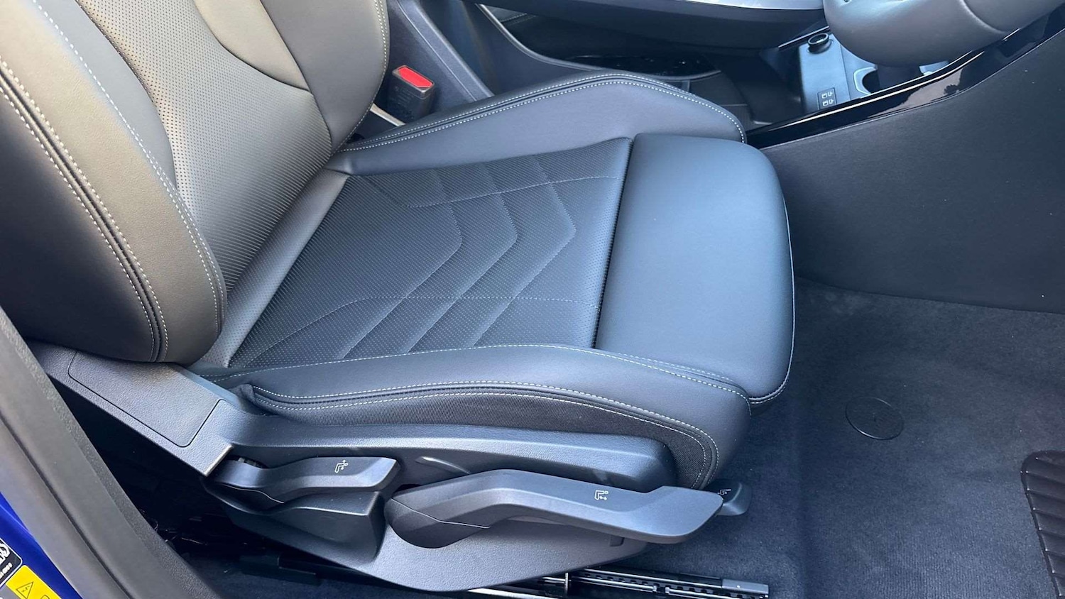 Used BMW iX2 2025 for sale - 77112456: Photo 28