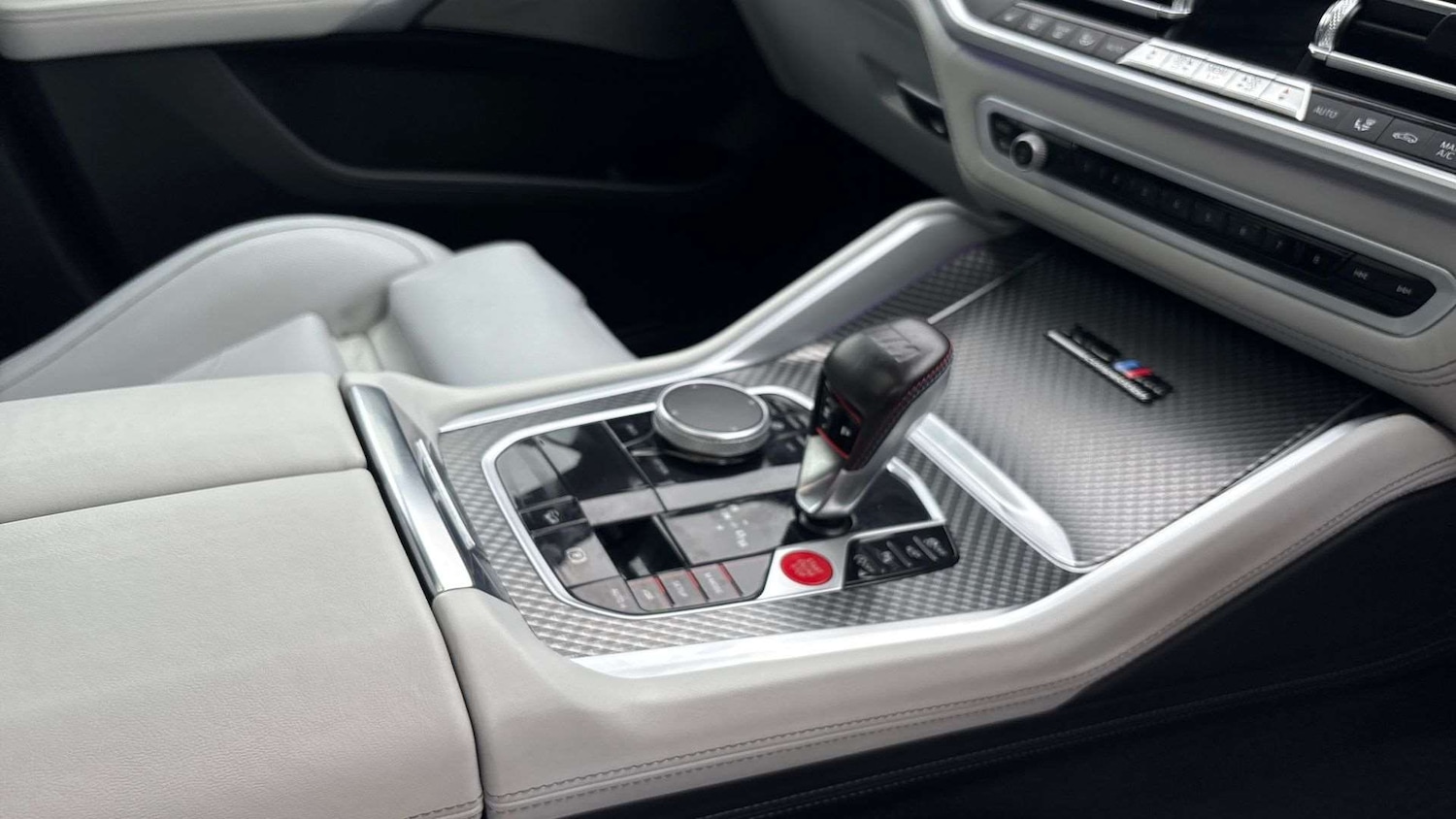 Used BMW x6 M 2022 for sale - 77526812: Photo 12