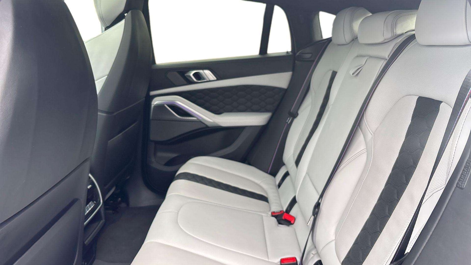 Used BMW x6 M 2022 for sale - 77526812: Photo 14