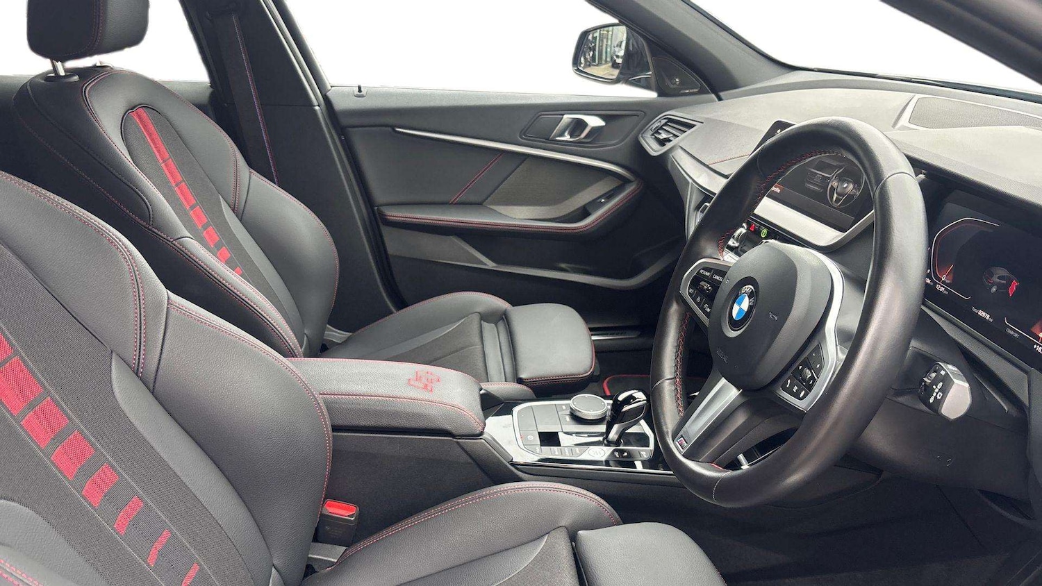 Used BMW 1 Series 2023 for sale - 76242613: Photo 13