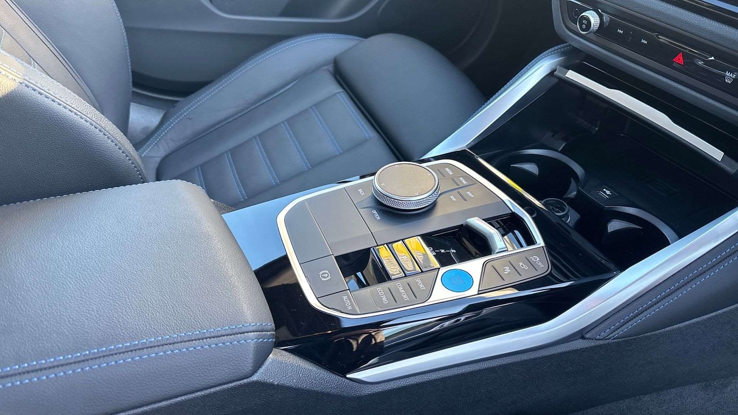 Used BMW i4 2023 for sale - 77206352: Photo 12