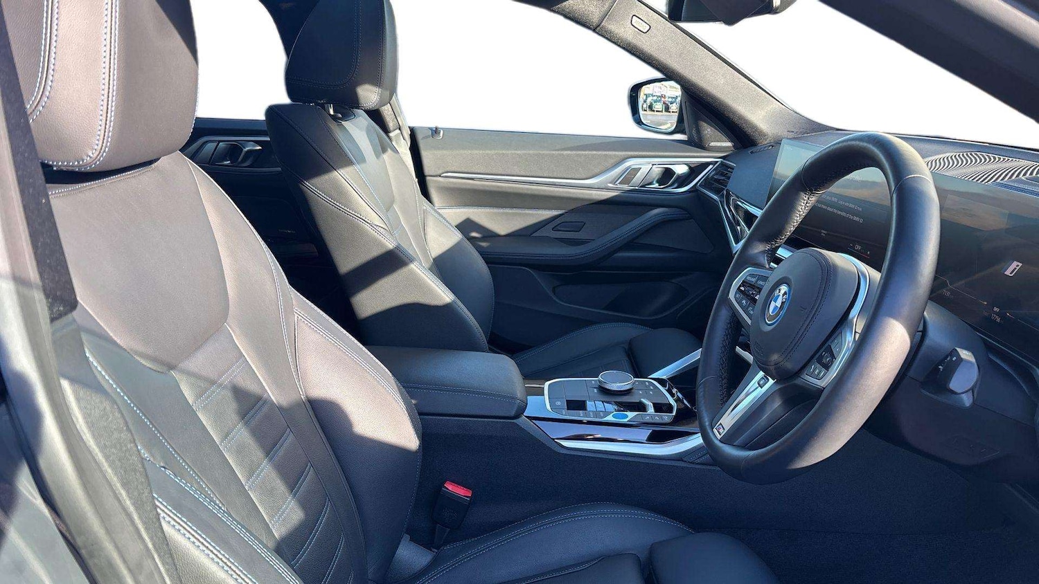 Used BMW i4 2023 for sale - 77206352: Photo 13