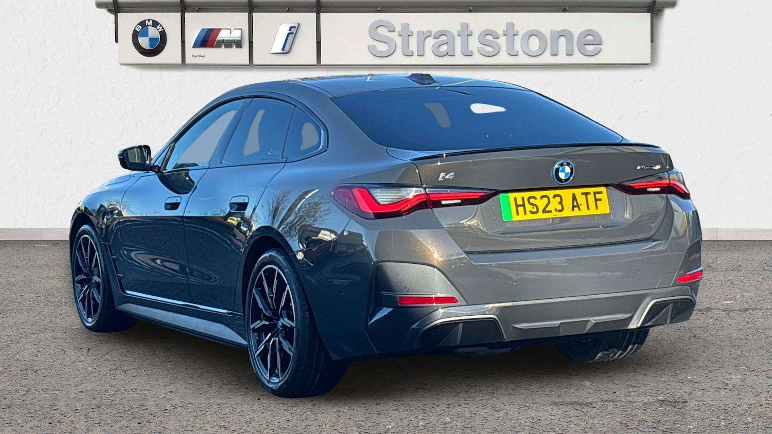 Used BMW i4 2023 for sale - 77206352: Photo 2