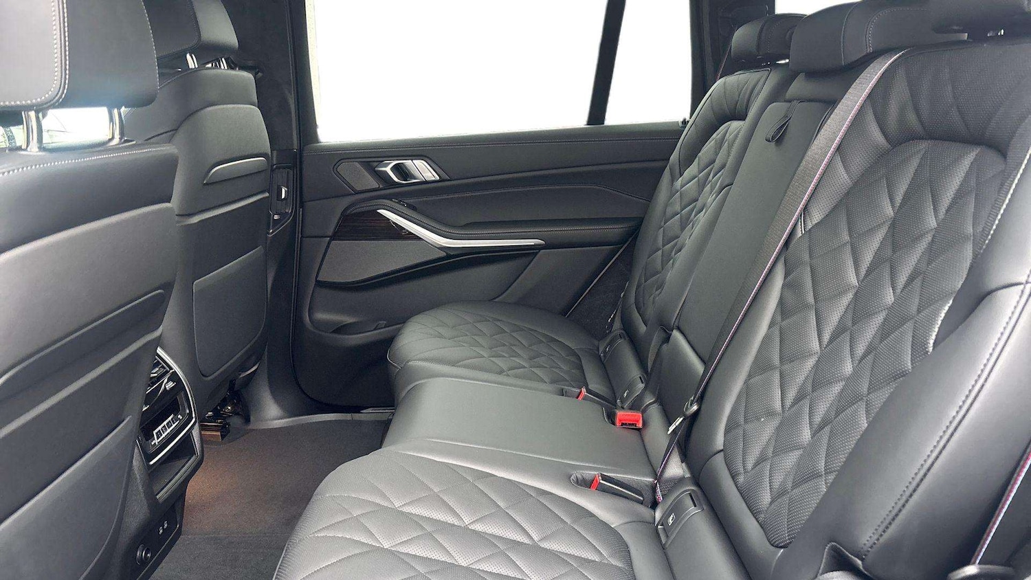 Used BMW X7 2025 for sale - 77051454: Photo 14