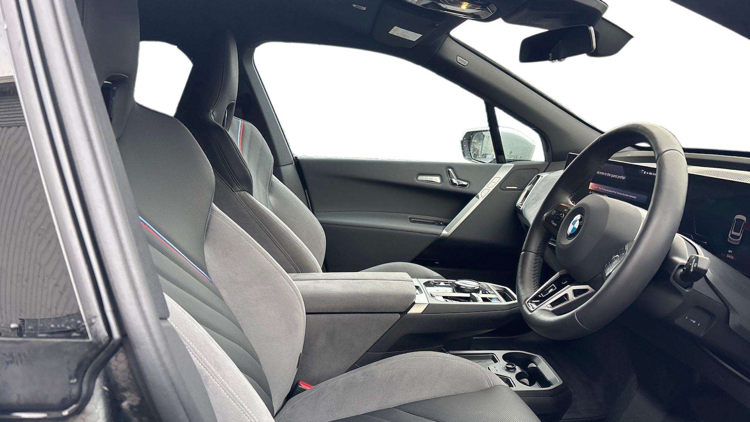 Used BMW iX 2025 for sale - 77514469: Photo 13