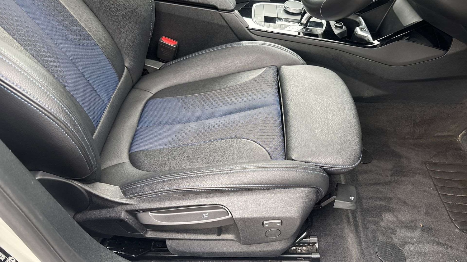 Used BMW 1 Series 2022 for sale - 76515541: Photo 28