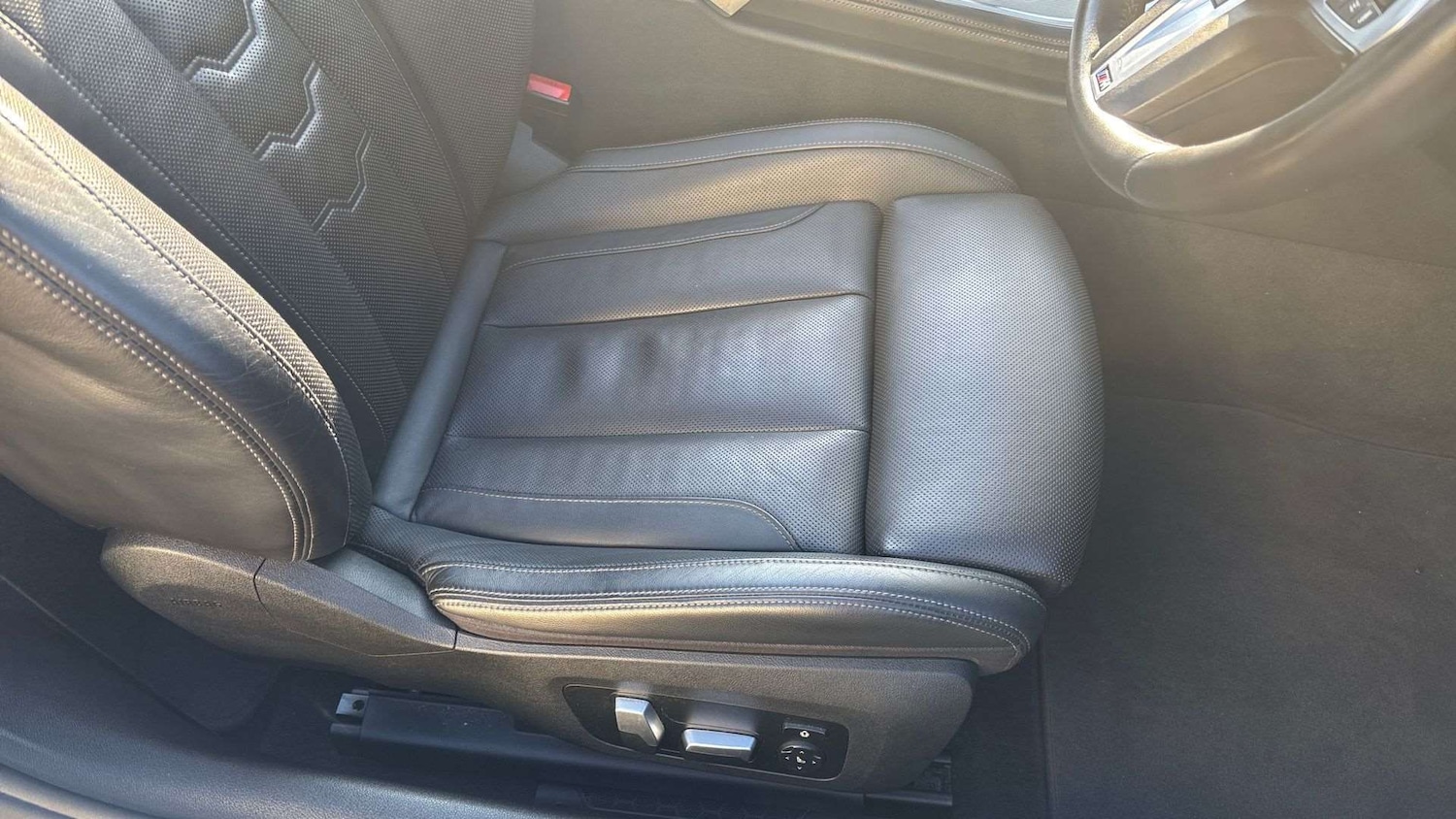 Used BMW 8 Series 2021 for sale - 77772378: Photo 28