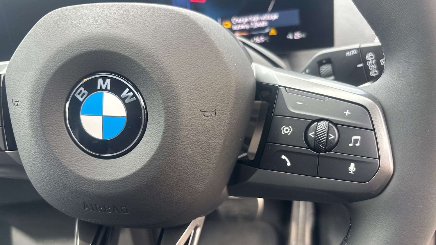 Used BMW iX 2025 for sale - 77051463: Photo 22