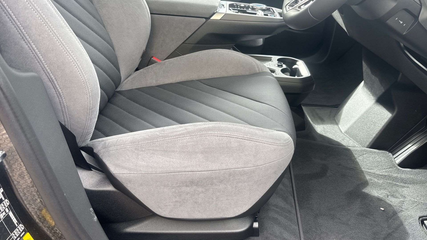 Used BMW iX 2025 for sale - 77051463: Photo 27