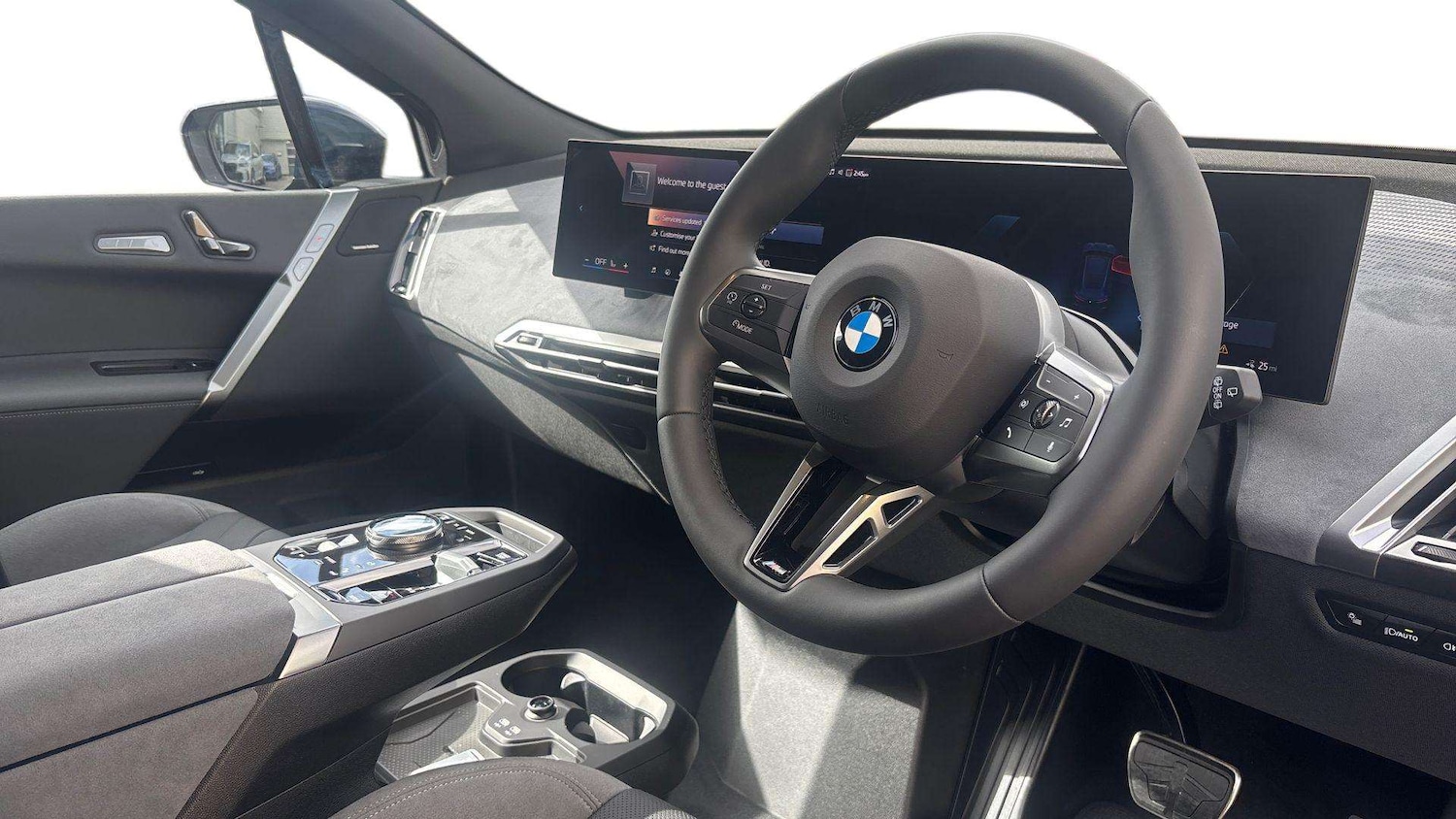 Used BMW iX 2025 for sale - 77051463: Photo 7