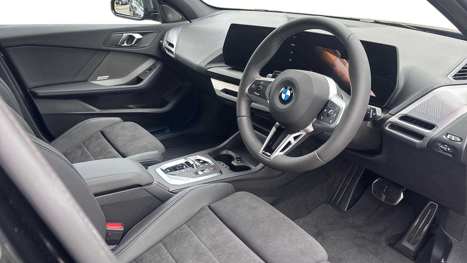 Used BMW 1 Series 2025 for sale - 76928909: Photo 8