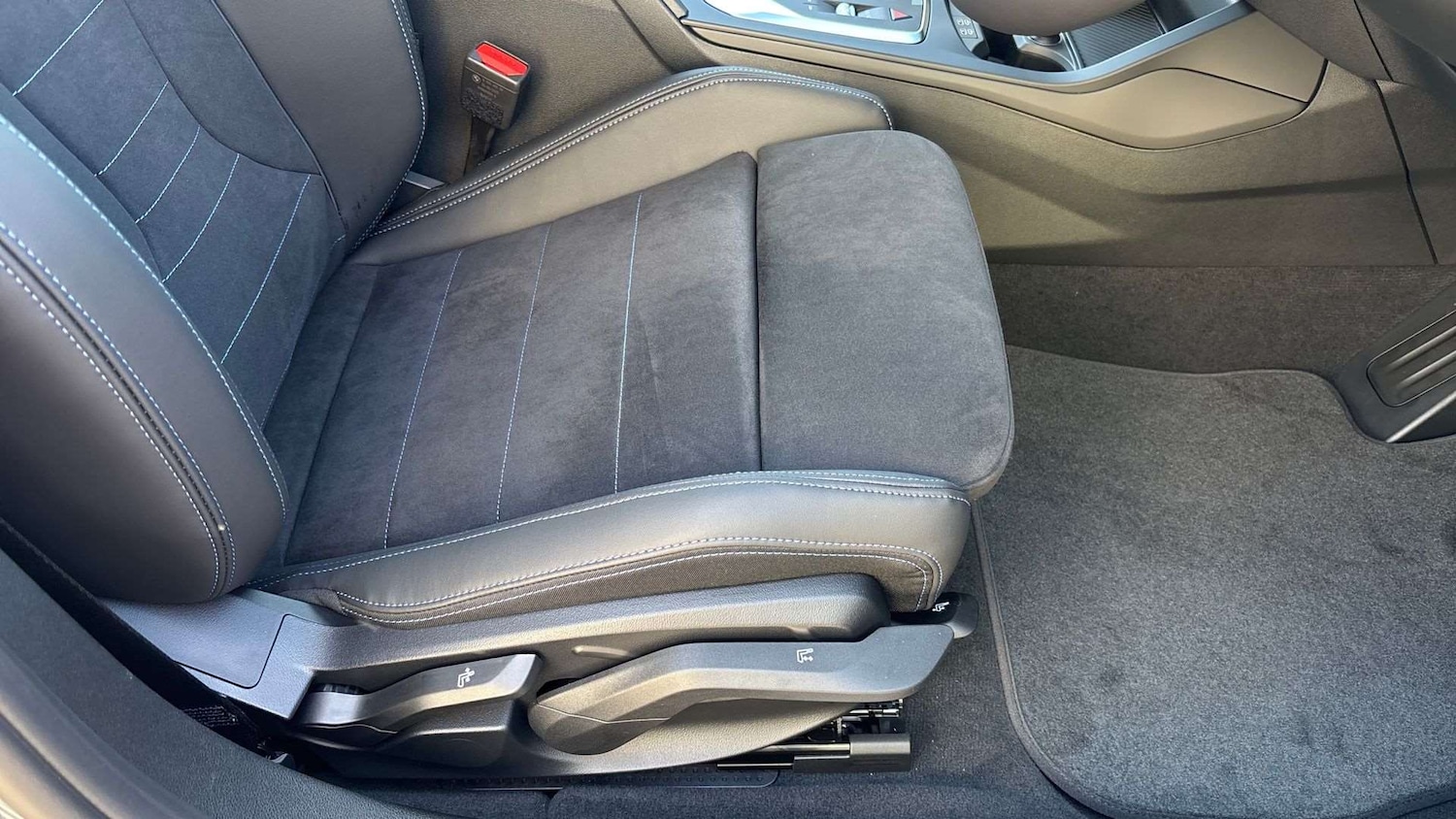 Used BMW 1 Series 2025 for sale - 77051401: Photo 27