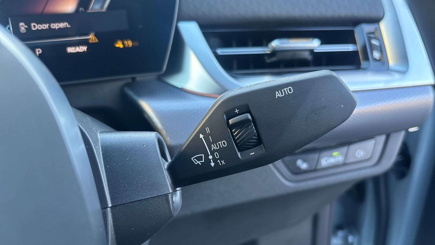 Used BMW iX2 2025 for sale - 77112401: Photo 30