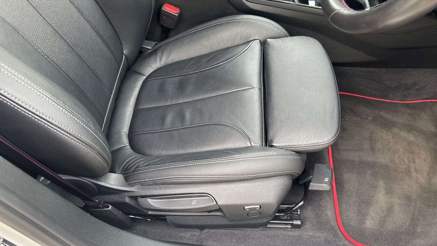 Used BMW 1 Series 2024 for sale - 78208953: Photo 28