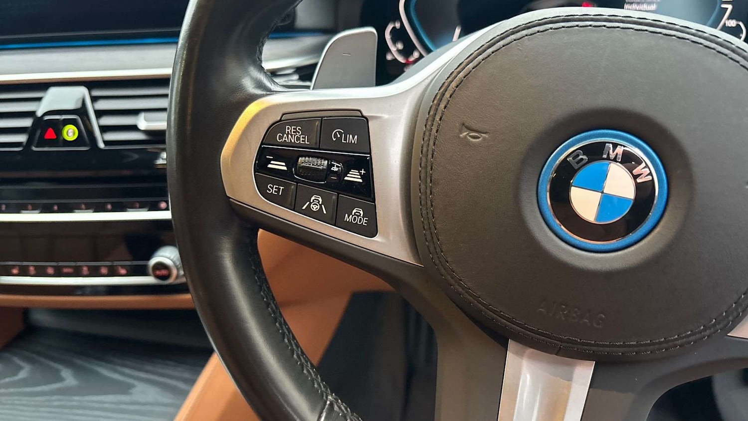 Used BMW 5 Series 2022 for sale - 77601203: Photo 22