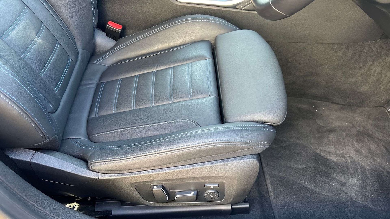 Used BMW i4 2025 for sale - 77726855: Photo 28