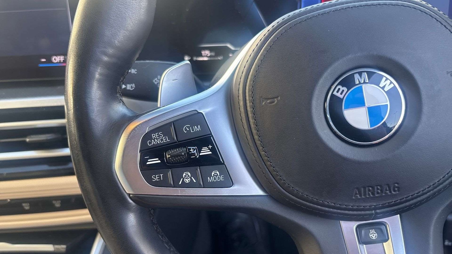 Used BMW 3 Series 2022 for sale - 77943475: Photo 22