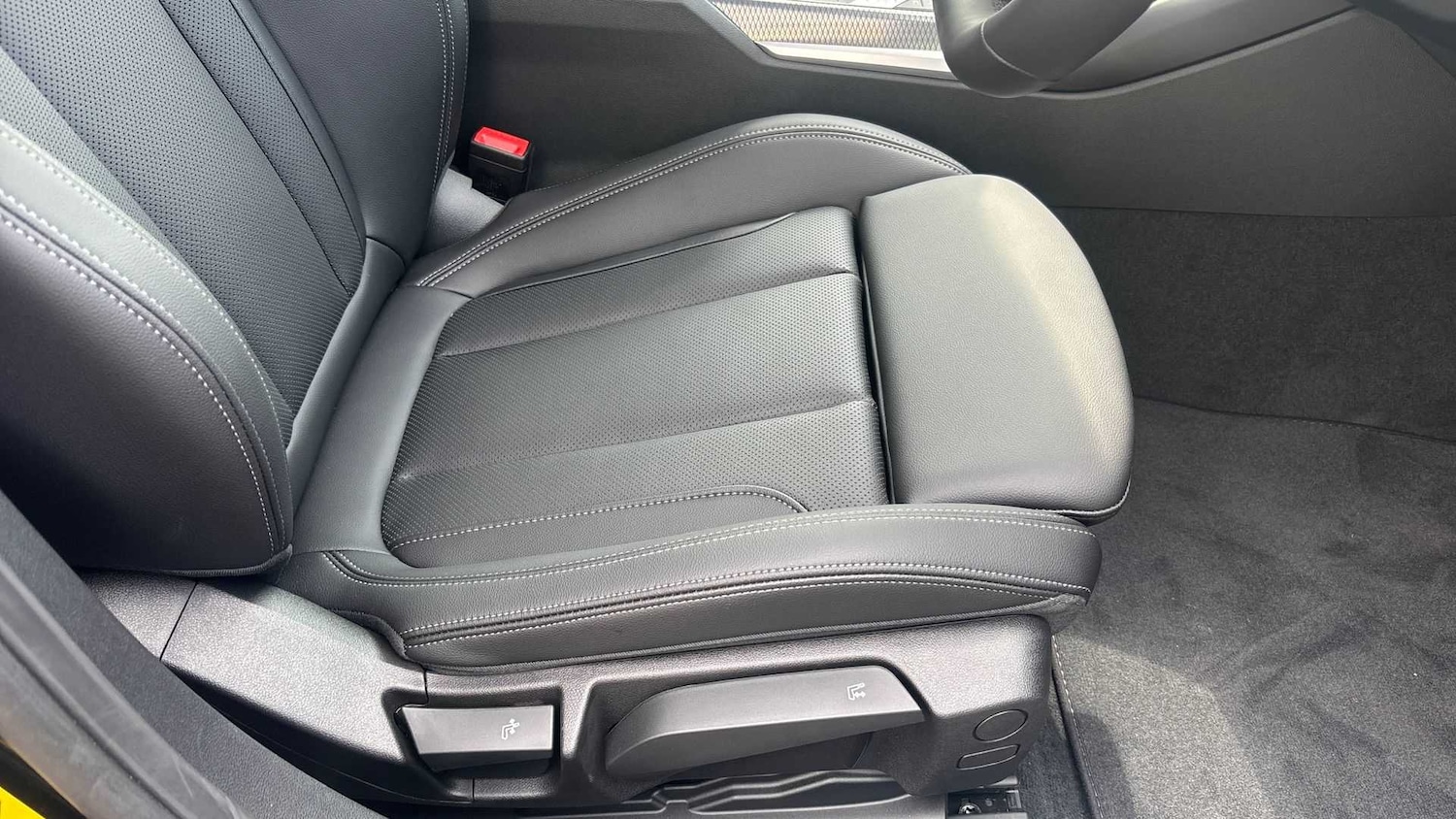 Used BMW 3 Series 2025 for sale - 76774365: Photo 28