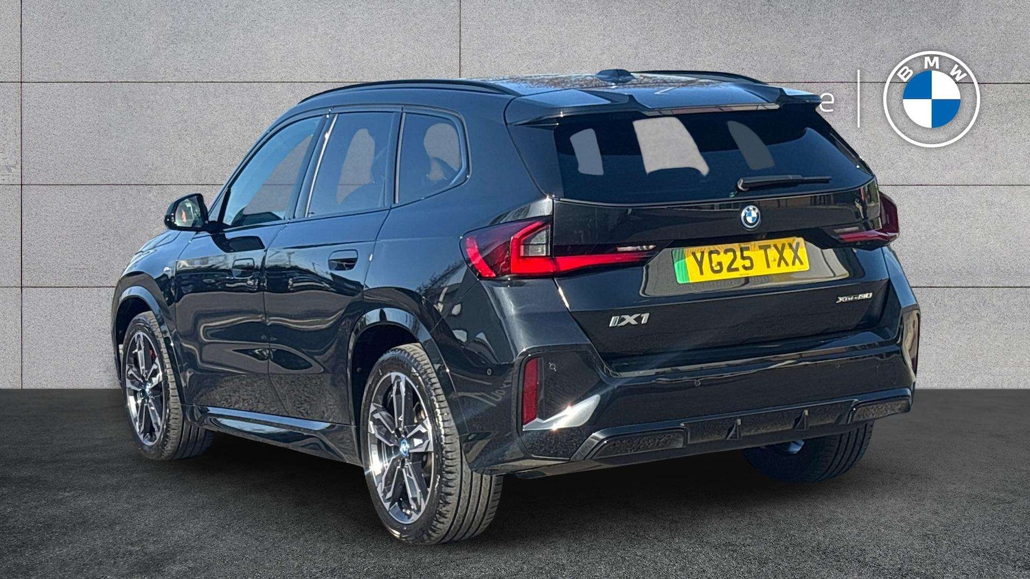 Used BMW iX1 2025 for sale - 77686490: Photo 2