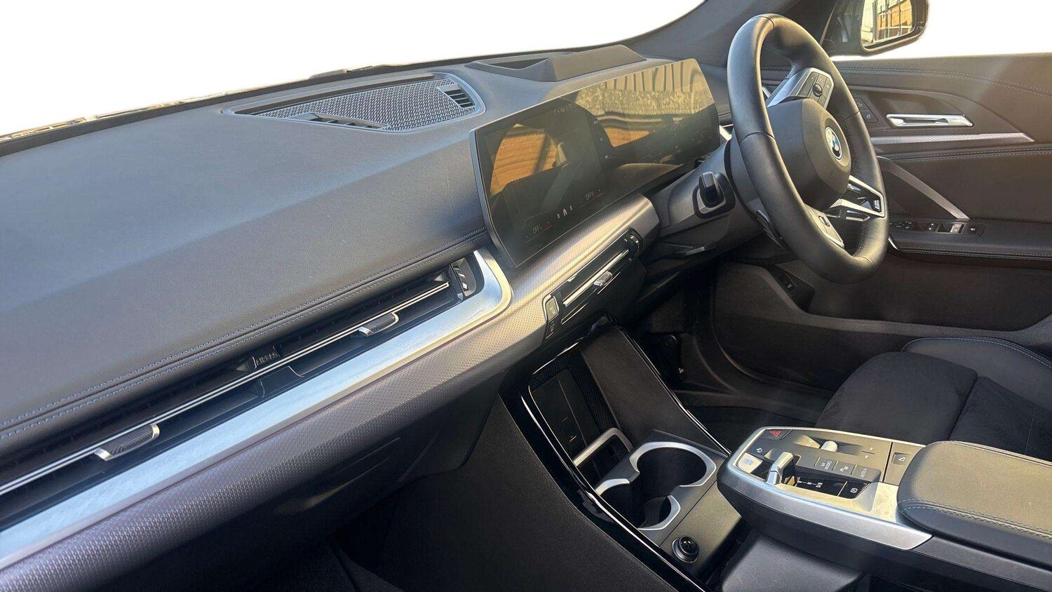 Used BMW iX1 2025 for sale - 77686490: Photo 9