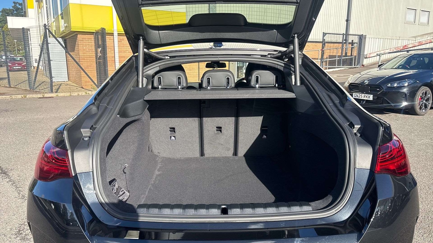 Used BMW 4 Series 2025 for sale - 77858502: Photo 15