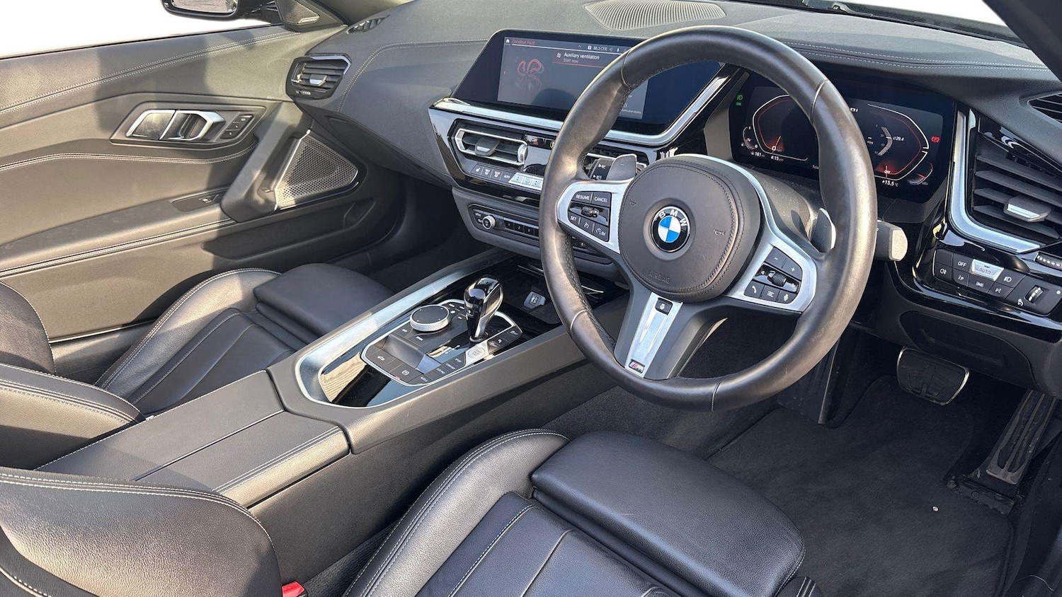 Used BMW Z4 2024 for sale - 77979600: Photo 8