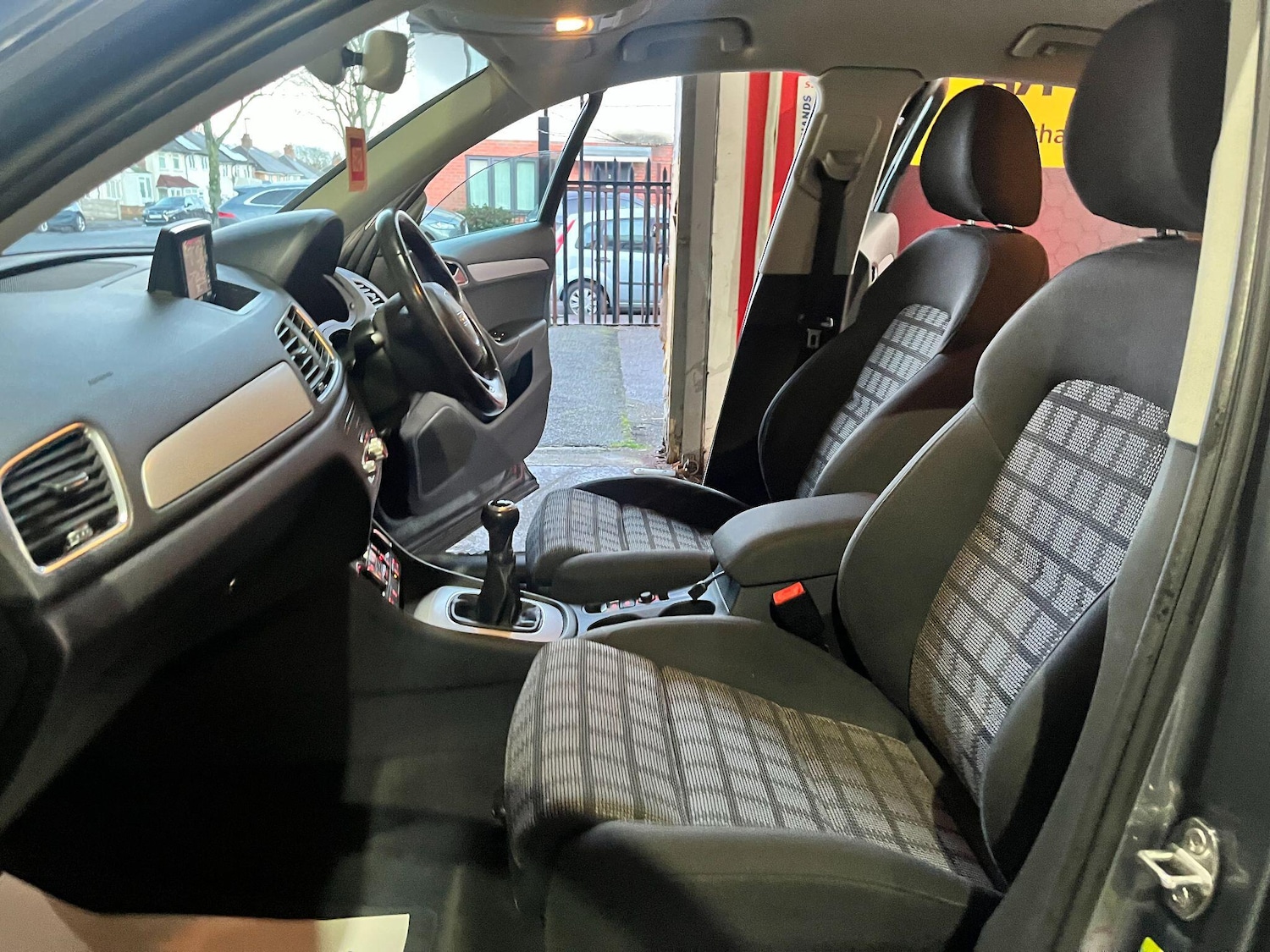 Used Audi Q3 2015 for sale - 77229605: Photo 15