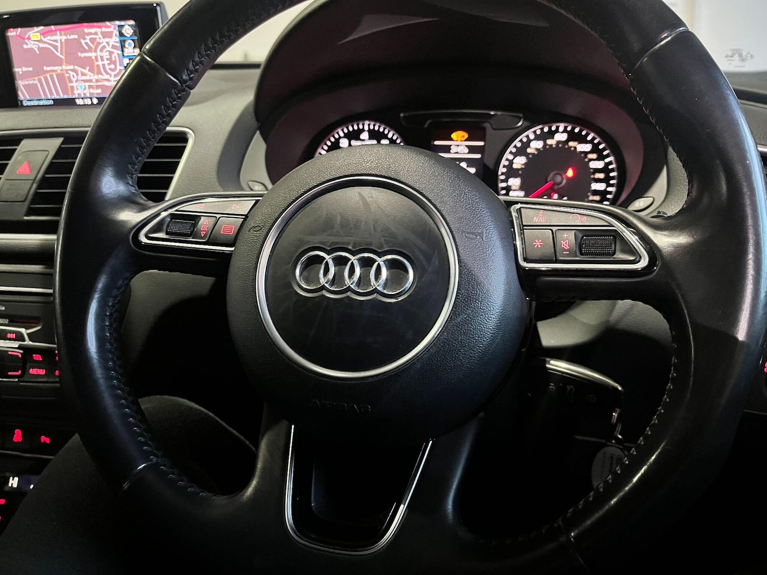 Used Audi Q3 2015 for sale - 77229605: Photo 22