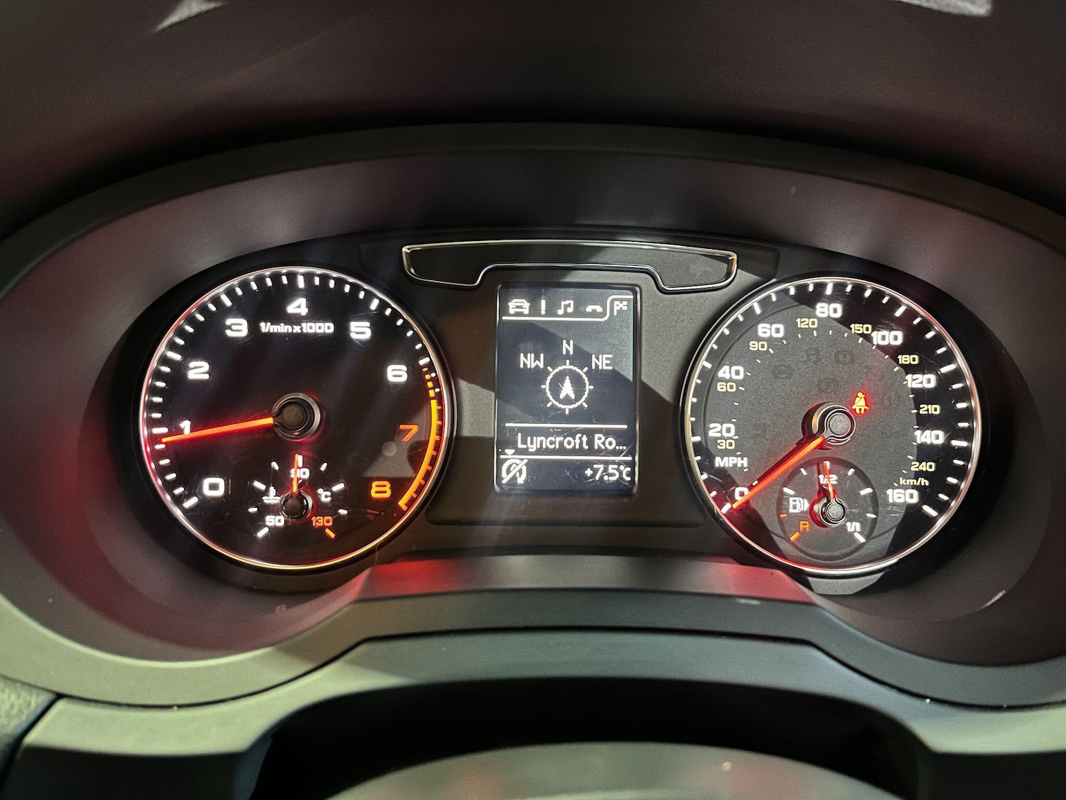 Used Audi Q3 2015 for sale - 77229605: Photo 24