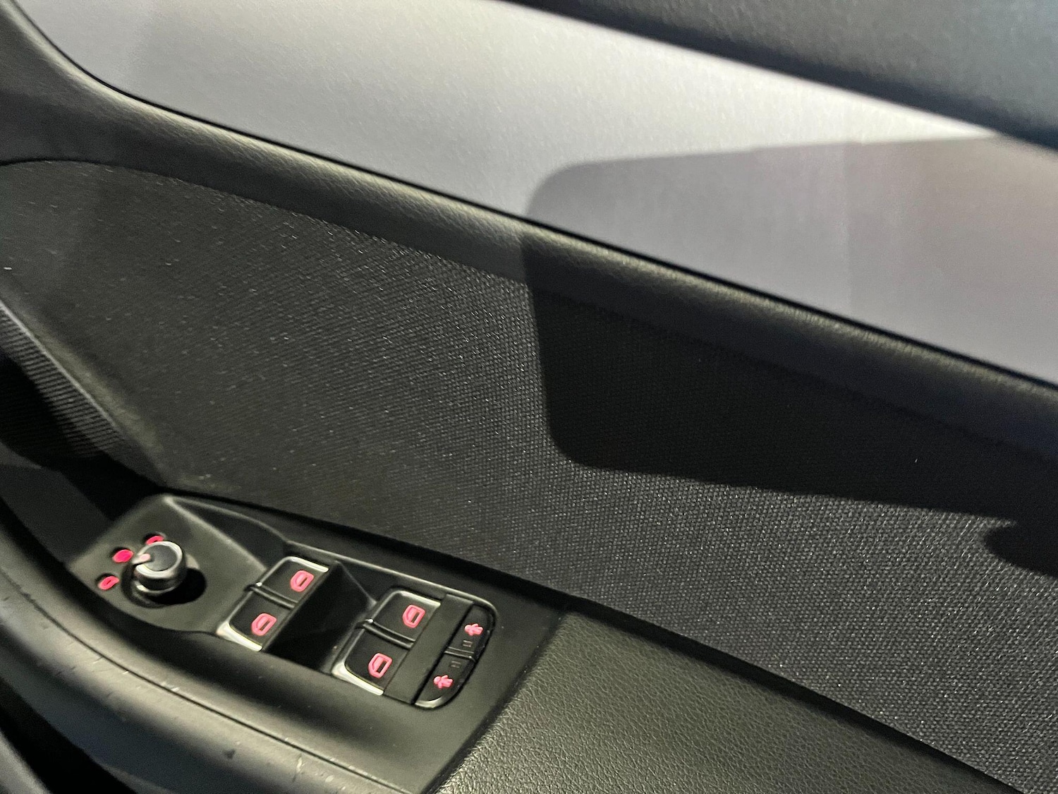 Used Audi Q3 2015 for sale - 77229605: Photo 30