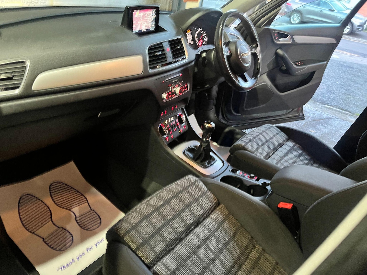 Used Audi Q3 2015 for sale - 77229605: Photo 41