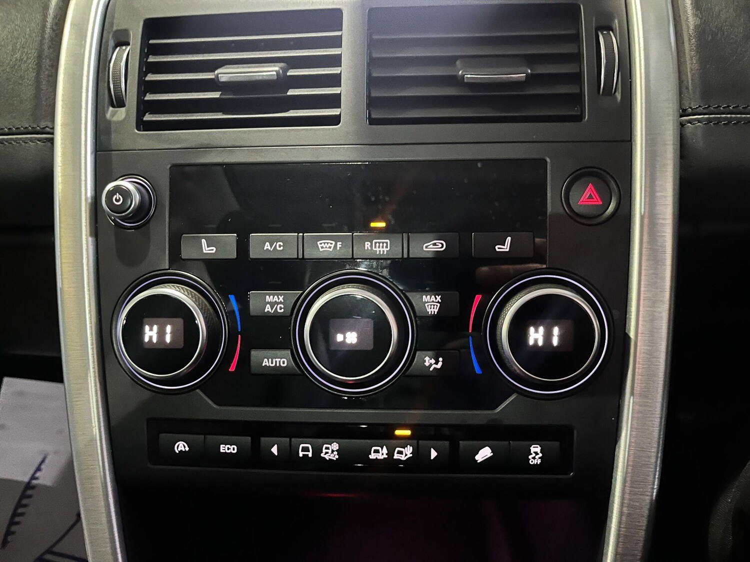 Used Land Rover Discovery Sport 2016 for sale - 77231684: Photo 30