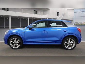 Used Audi Q2 2017 for sale - 76377210: Photo