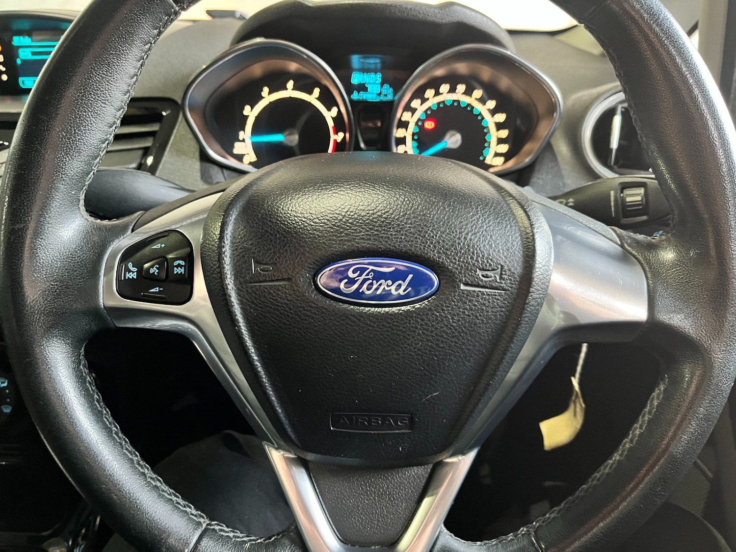 Used Ford Fiesta 2014 for sale - 77105819: Photo 12