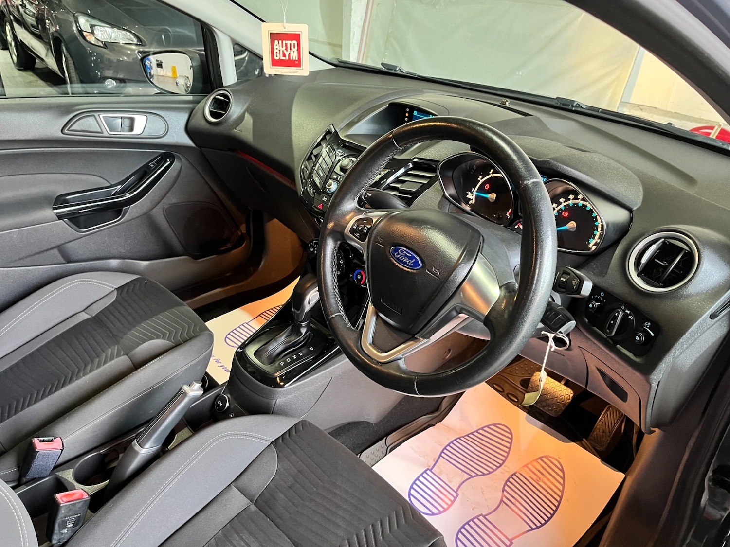 Used Ford Fiesta 2014 for sale - 77105819: Photo 14