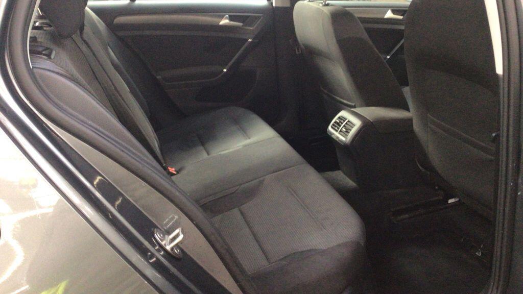 Used Volkswagen Golf 2018 for sale - 76432514: Photo 6